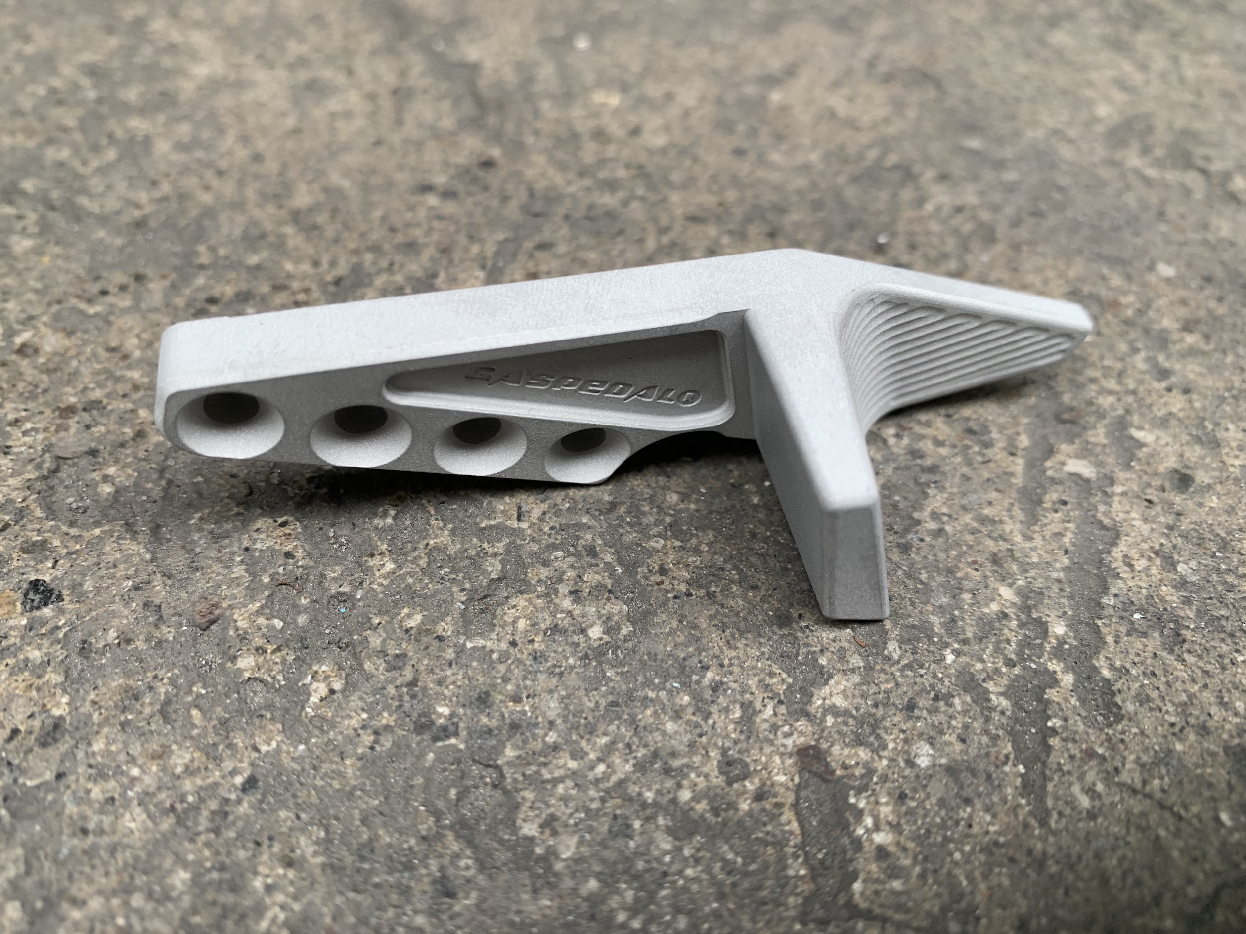 GoGun USA Gas Pedal Thumb Assist - Image 8